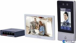 Комплект видеодомофона Hikvision DS-KIS902-S 