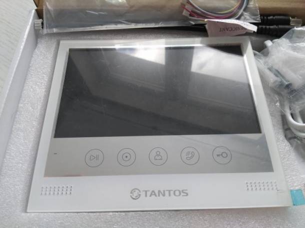 Видеодомофон Tantos Selina HD
