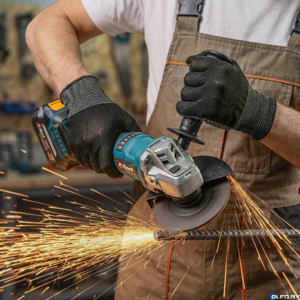 Угловая шлифмашина Bort BWS-18Li-XDK